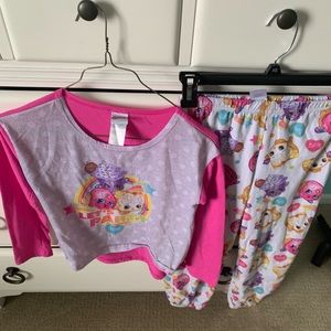 Size 10 shopkins pajamas!